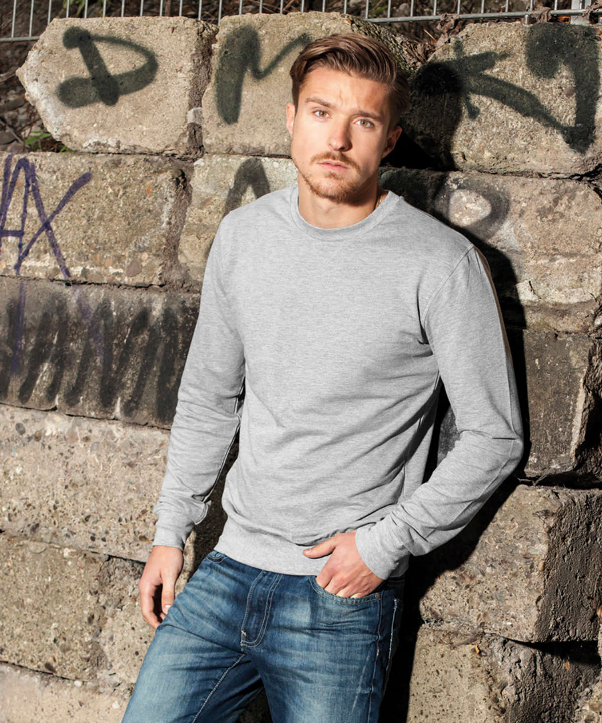 Ultra Violet - Light crew sweatshirt - GarmentEmbroidery