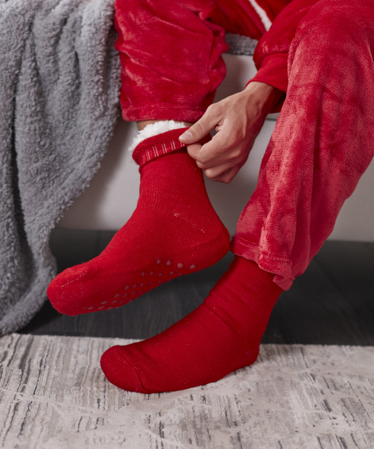 Black - The Ribbon luxury Eskimo-style fleece socks - GarmentEmbroidery